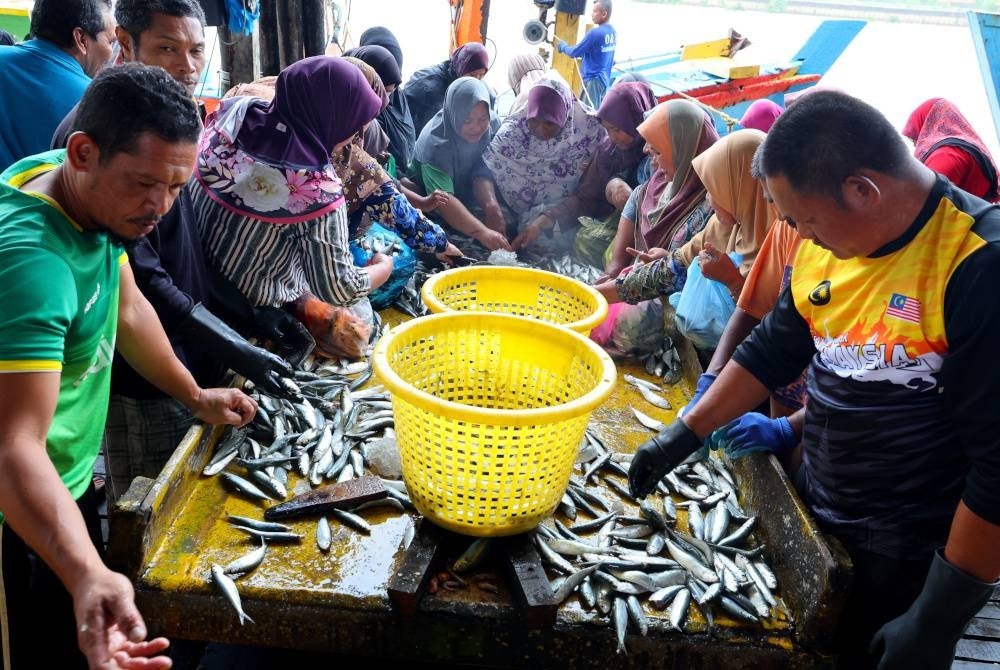 Beyond the Waves: Love, Loss and Everyday Courage on Malaysia’s East Coast